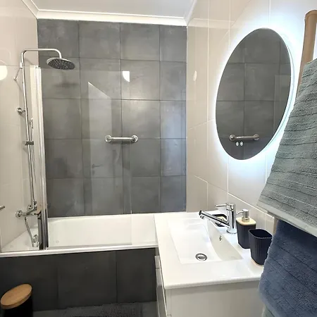 Sun & Breeze Апартаменты